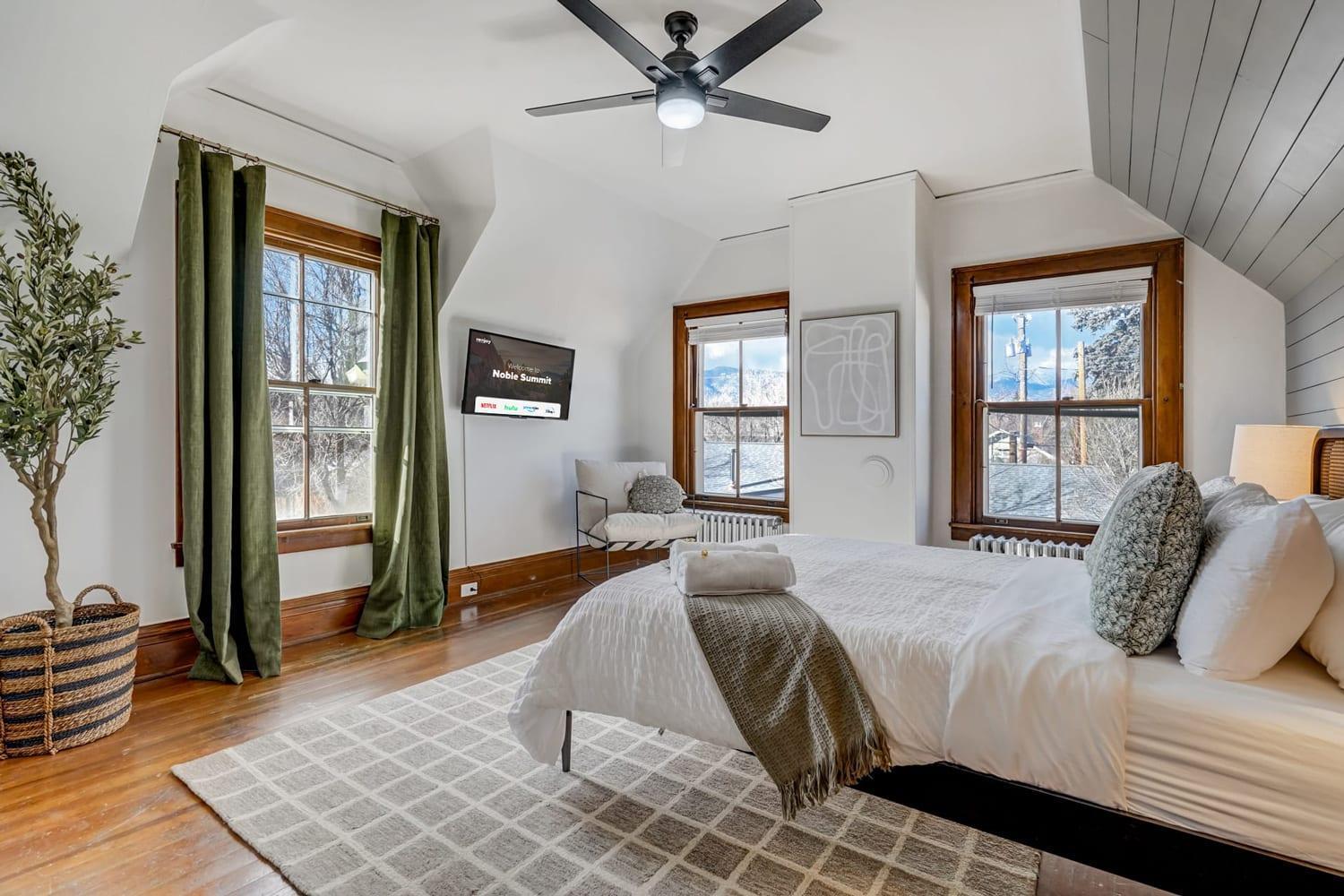 Noble Summit Bbq & Fire Pit & Scenic Views Apartment Colorado Springs Exterior photo